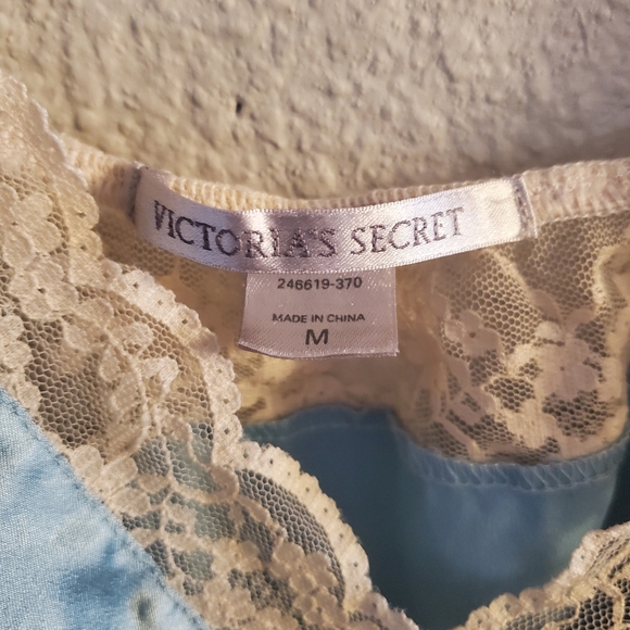 Victoria's Secret Lace Lingerie - Picture 6 of 6
